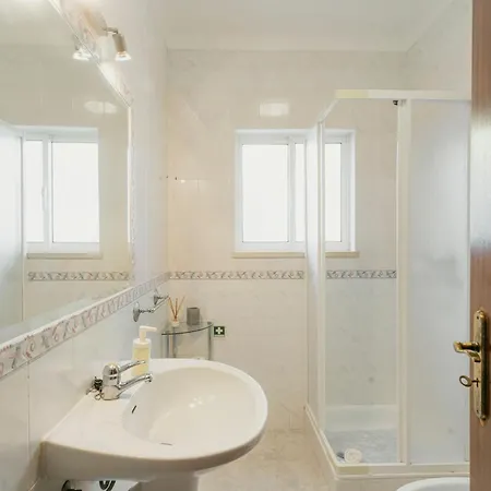 Tatil Evi 15 - Vivenda Adelino Martins Ferrel (Leiria)